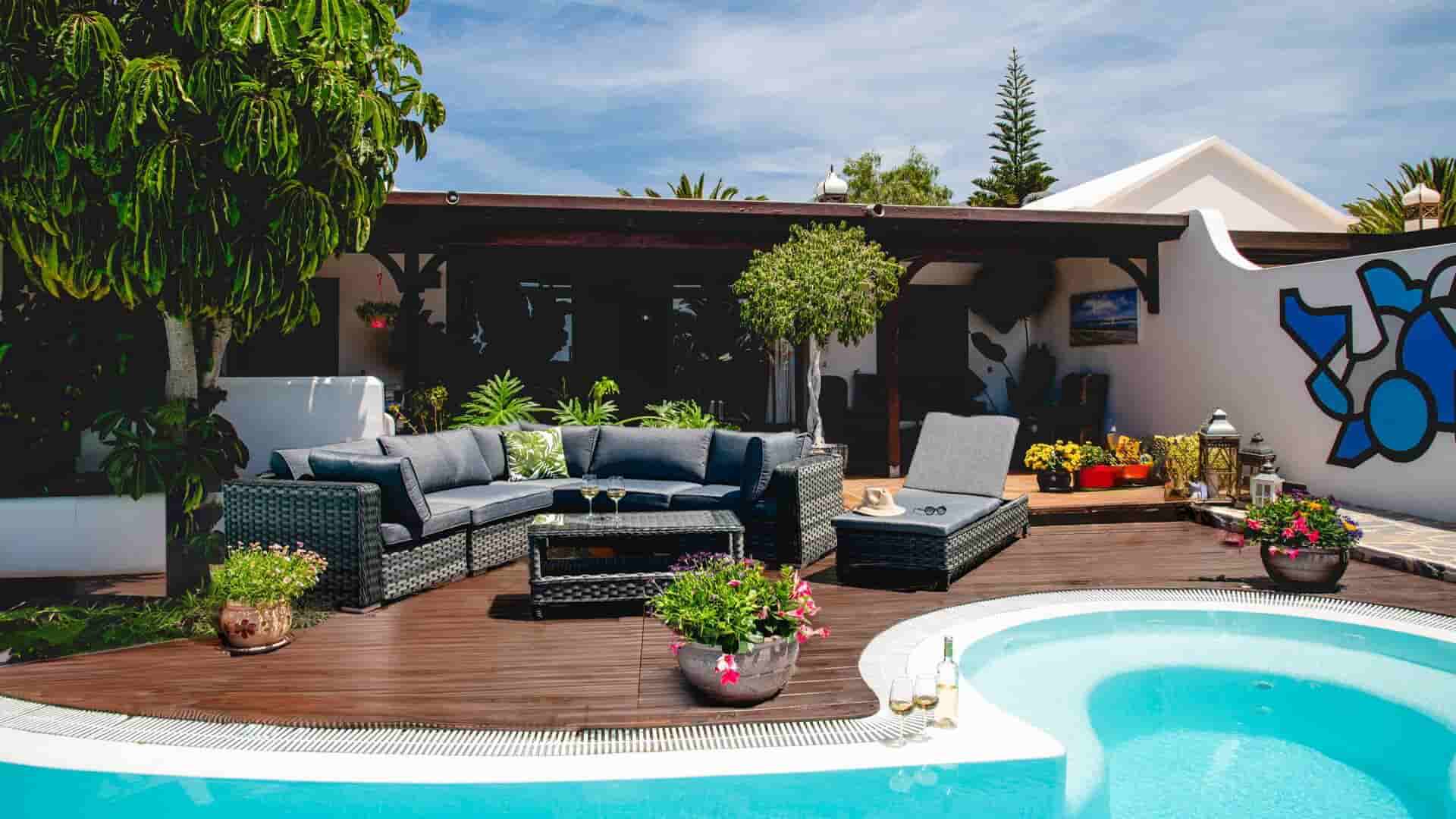 como decorar un apartamento de playa para alquilar